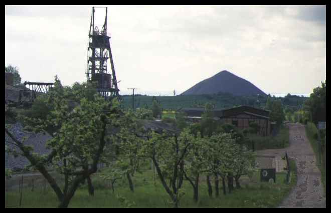 Schacht Wettelrode und Halde Thomas-M&uuml;nzer-Schacht Sangerhausen