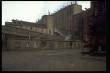 Mitteldeutschland 1990: Kraftwerk und Brikettfabrik Holzweißig bei Bitterfeld mit Dampfspeicherlokomotive