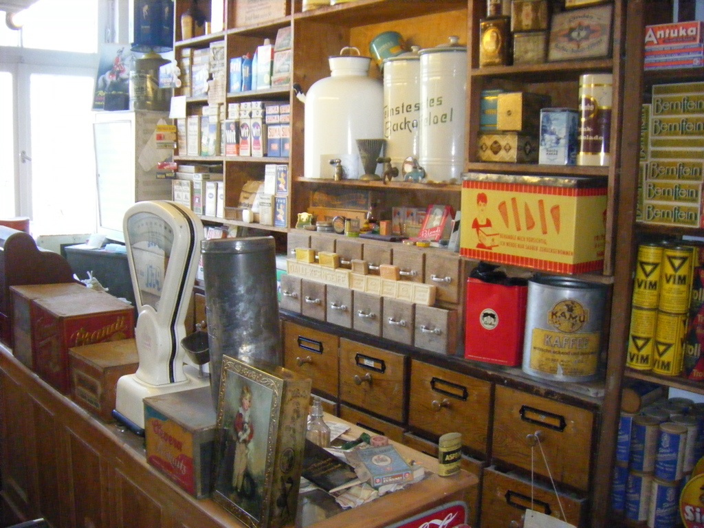 2010 gerichtsmuseum troester laden