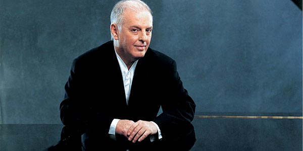 Daniel Barenboim
(c) Sheila Rock